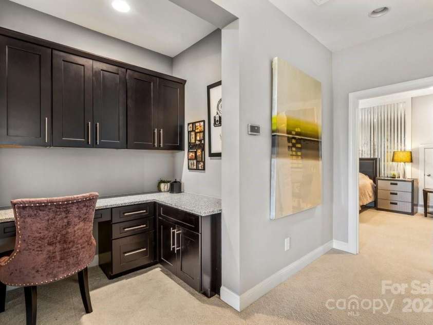 8514 Ellington Park Drive, Charlotte, NC 28277.  MLS# CAR4256108, YatesRealty ID 16855. 