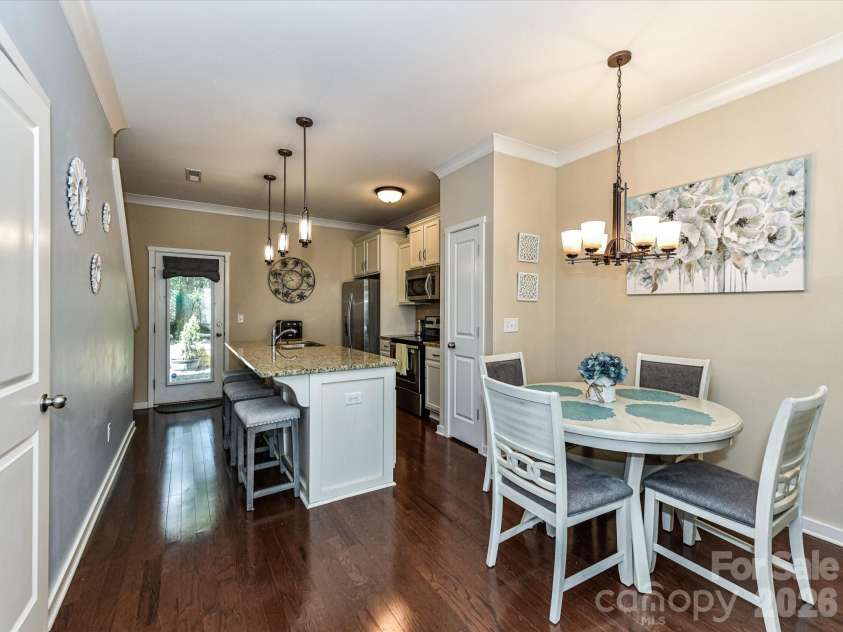 4268 Sutwick Drive, Charlotte, NC 28269.  MLS# CAR4374364, YatesRealty ID 16857. 