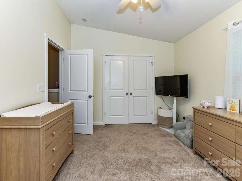4268 Sutwick Drive, Charlotte, NC 28269.  MLS# CAR4374364, YatesRealty ID 16857. 
