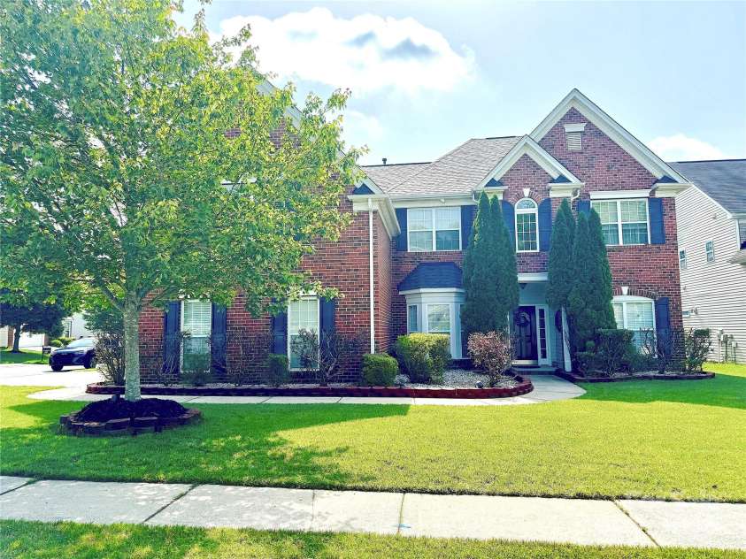 16012 Caranna Court, Charlotte, NC 28277.  MLS# CAR4259303, YatesRealty ID 16859. Front
