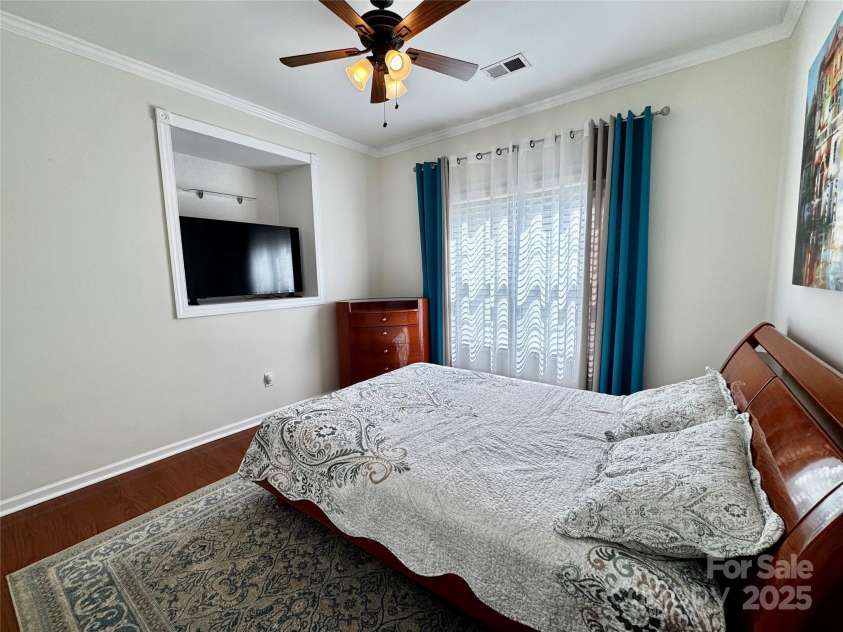 16012 Caranna Court, Charlotte, NC 28277.  MLS# CAR4259303, YatesRealty ID 16859. Guest Bedroom