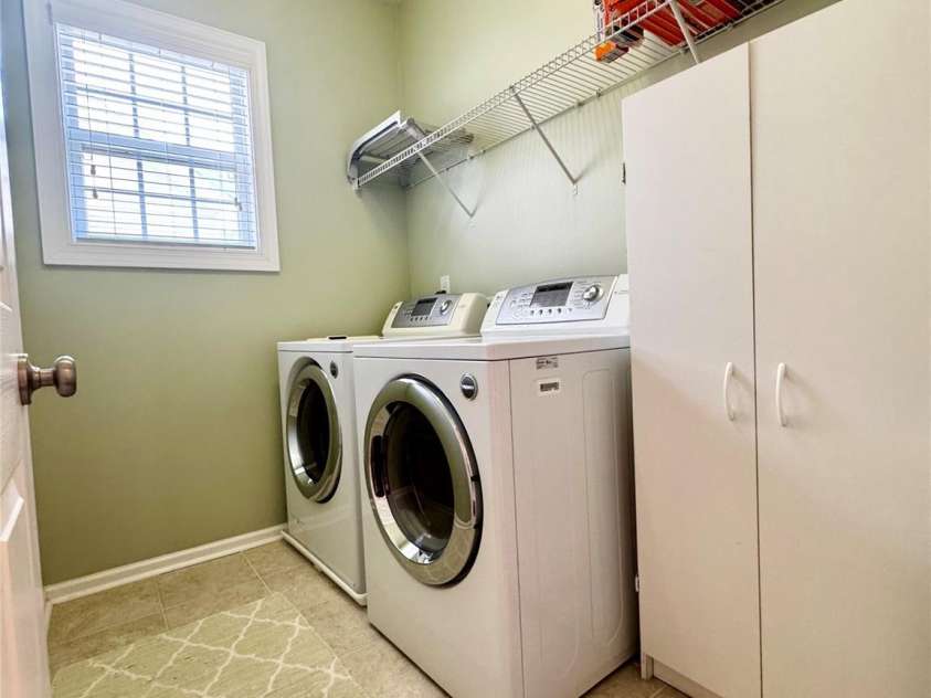 16012 Caranna Court, Charlotte, NC 28277.  MLS# CAR4259303, YatesRealty ID 16859. Laundry