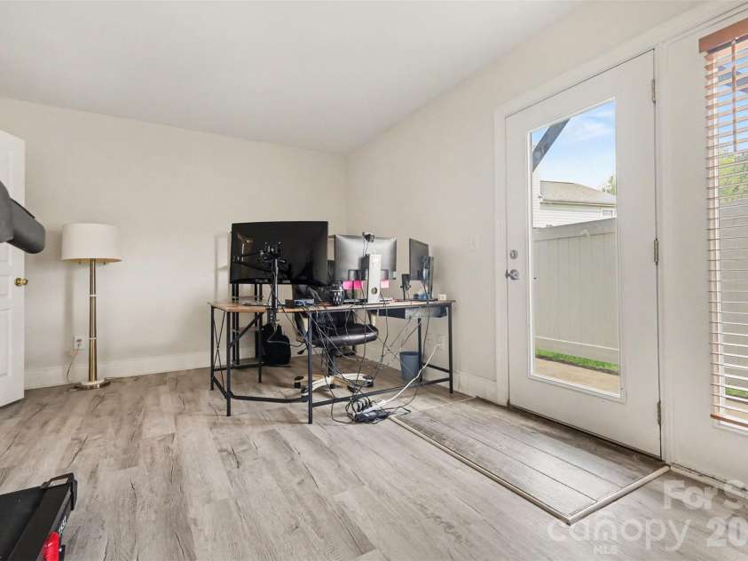 2729 Avalon Loop Road, Charlotte, NC 28269.  MLS# CAR4366095, YatesRealty ID 16859. 