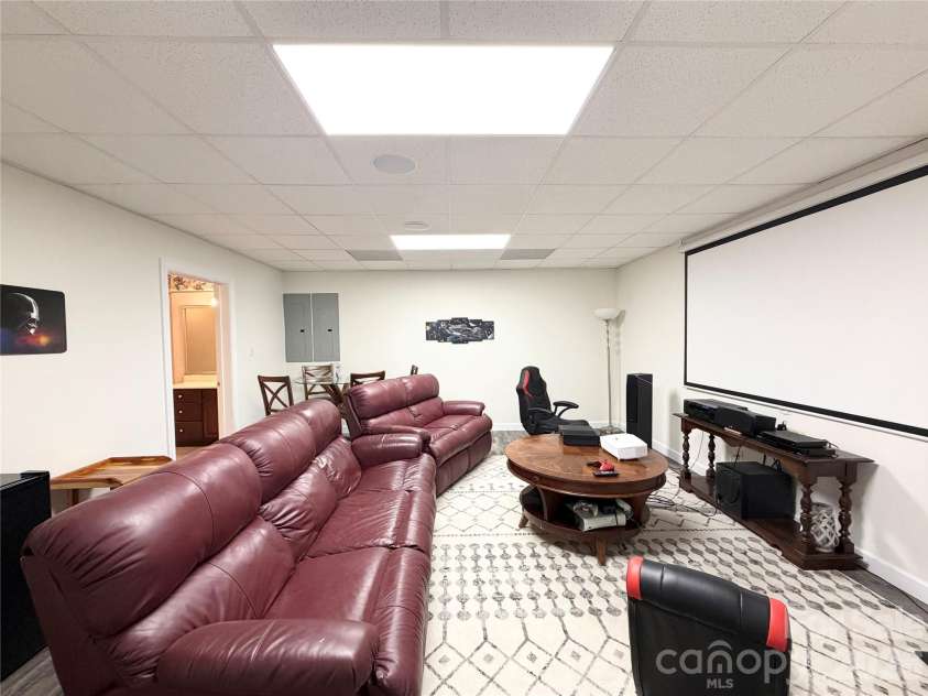 510 Stonecroft Court, Lenoir, NC 28645.  MLS# CAR4354682, YatesRealty ID 16860. 