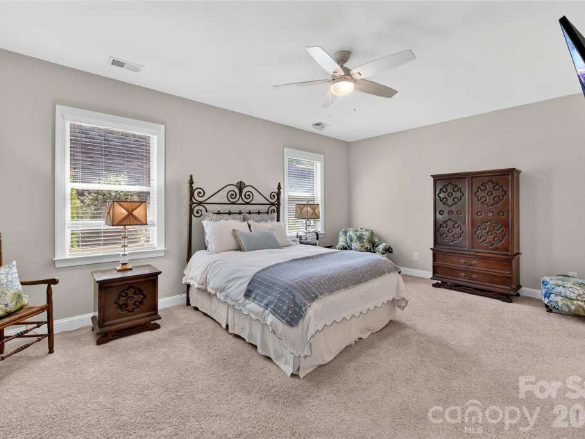 4851 Looking Glass Trail, Denver, NC 28037.  MLS# CAR4366989, YatesRealty ID 16863. 