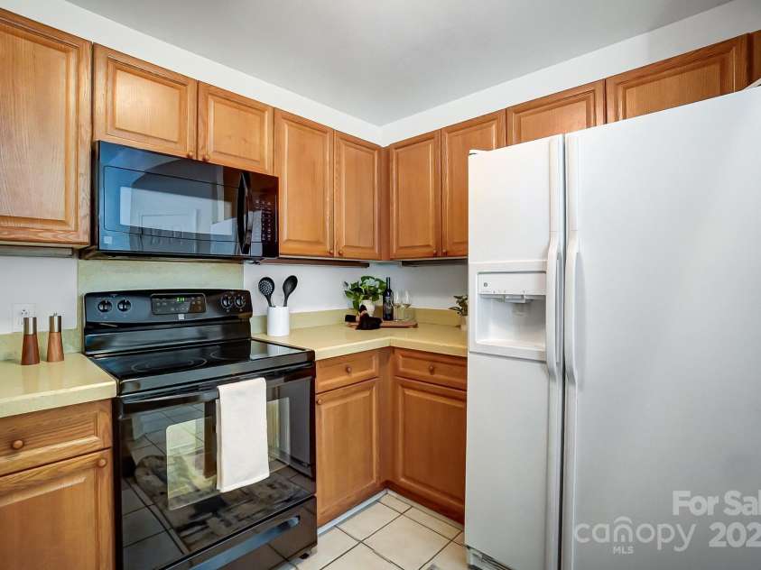 7836 Village Harbor Drive, Cornelius, NC 28031.  MLS# CAR4243199, YatesRealty ID 16863. 