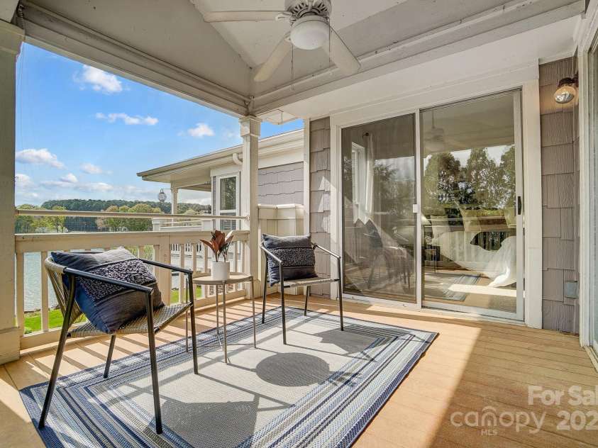 7836 Village Harbor Drive, Cornelius, NC 28031.  MLS# CAR4243199, YatesRealty ID 16863. 