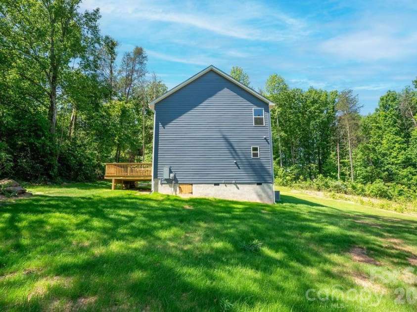 130 Sequoia Drive, Gastonia, NC 28052.  MLS# CAR4372703, YatesRealty ID 16864. 