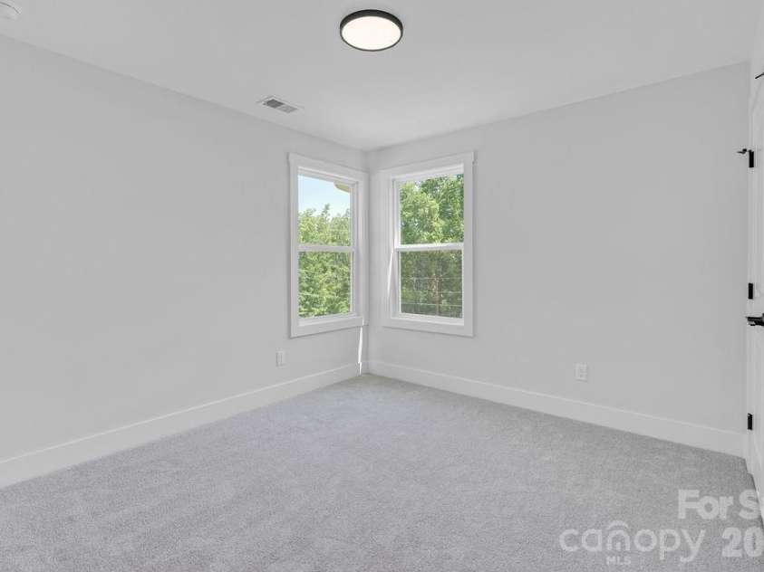130 Sequoia Drive, Gastonia, NC 28052.  MLS# CAR4372703, YatesRealty ID 16864. 