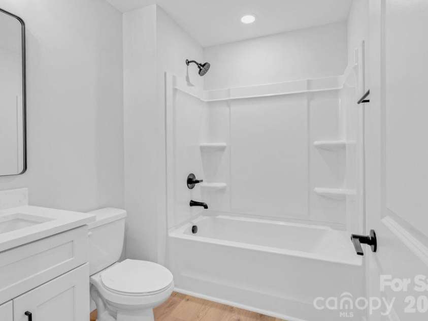 130 Sequoia Drive, Gastonia, NC 28052.  MLS# CAR4372703, YatesRealty ID 16864. 