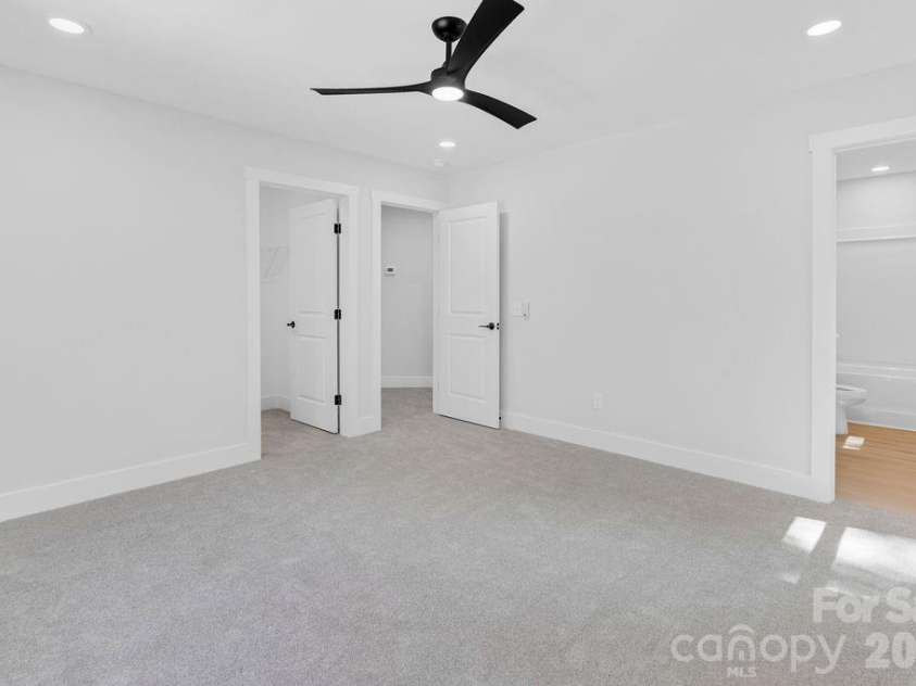 130 Sequoia Drive, Gastonia, NC 28052.  MLS# CAR4372703, YatesRealty ID 16864. 