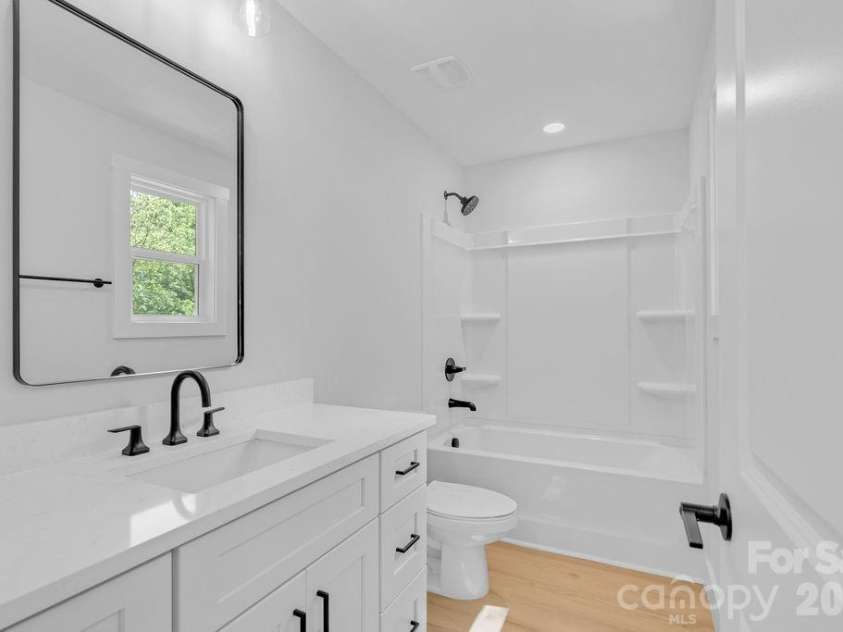 130 Sequoia Drive, Gastonia, NC 28052.  MLS# CAR4372703, YatesRealty ID 16864. 