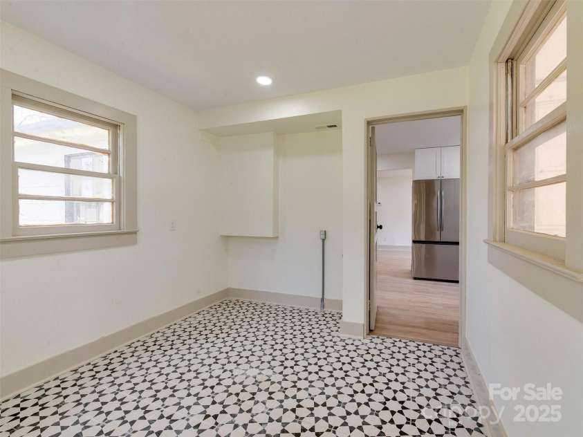 1209 Mount Ulla Highway, Mooresville, NC 28115.  MLS# CAR4242312, YatesRealty ID 16865. Laundry/Mud Room