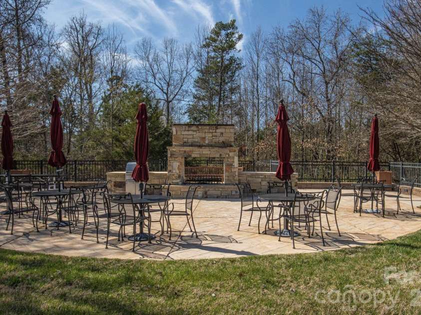 901 Platinum Drive, Fort Mill, SC 29708.  MLS# CAR4359752, YatesRealty ID 16866. 