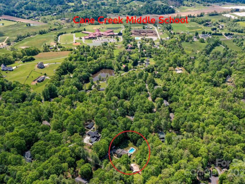 69 Ivy Lane, Fletcher, NC 28732.  MLS# CAR4257860, YatesRealty ID 16867. 