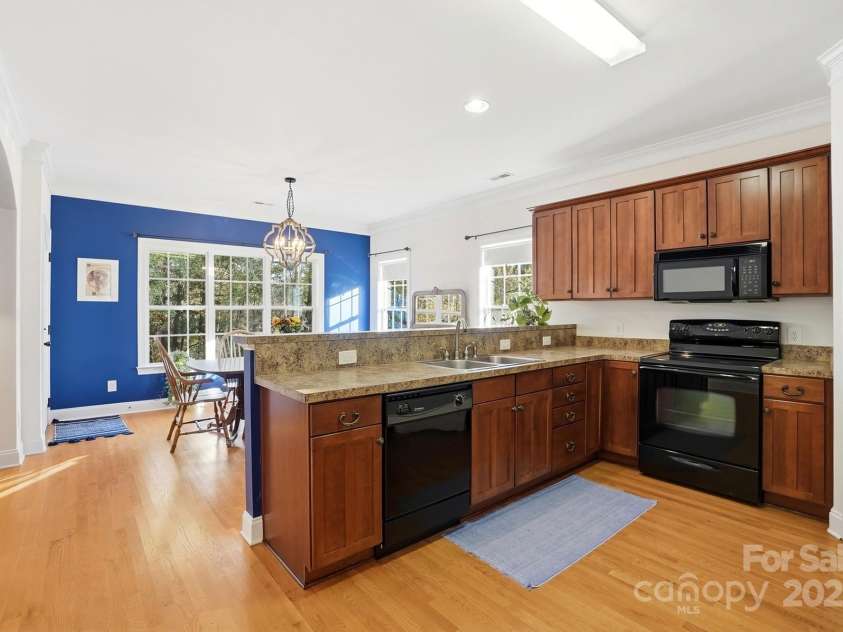 912 Gold Finch Circle, Fort Mill, SC 29715.  MLS# CAR4321899, YatesRealty ID 1687. 