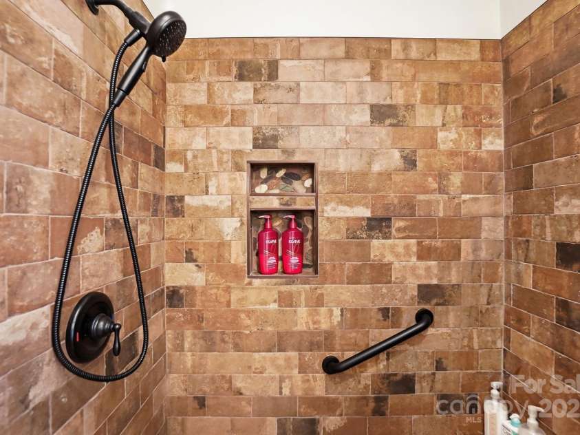 912 Gold Finch Circle, Fort Mill, SC 29715.  MLS# CAR4321899, YatesRealty ID 1687. 