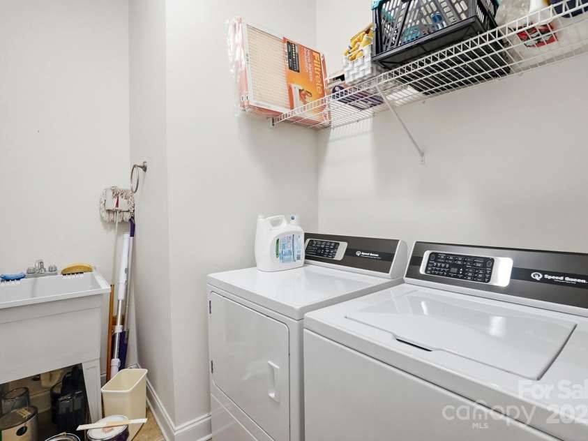 912 Gold Finch Circle, Fort Mill, SC 29715.  MLS# CAR4321899, YatesRealty ID 1687. 