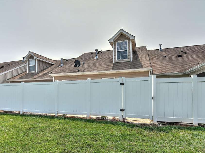 1890 Sandal Brook Road, Fort Mill, SC 29707.  MLS# CAR4260701, YatesRealty ID 16870. 