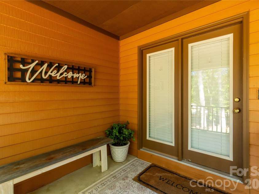328 Dana Drive, Catawba, SC 29704.  MLS# CAR4373252, YatesRealty ID 16872. 