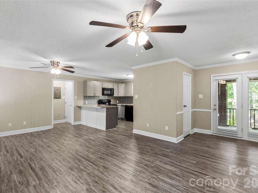 328 Dana Drive, Catawba, SC 29704.  MLS# CAR4373252, YatesRealty ID 16872. 
