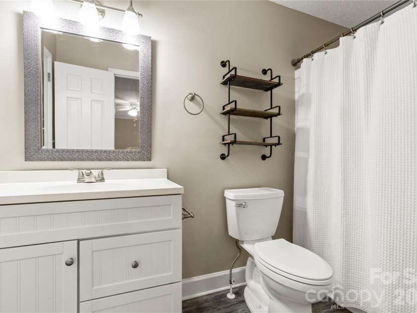 328 Dana Drive, Catawba, SC 29704.  MLS# CAR4373252, YatesRealty ID 16872. 