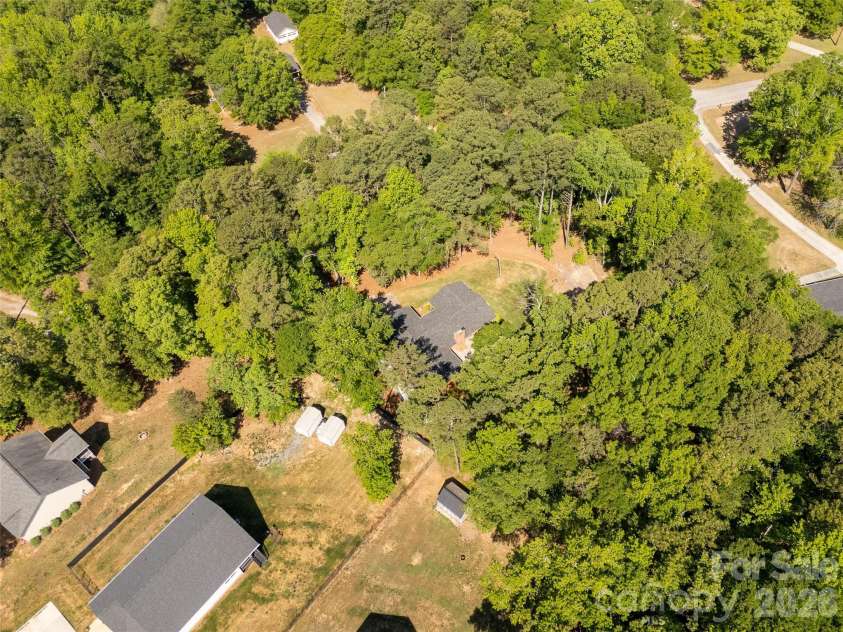328 Dana Drive, Catawba, SC 29704.  MLS# CAR4373252, YatesRealty ID 16872. 