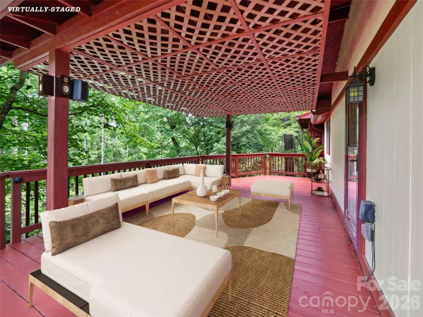 125 HEARTLAND Lane, Burnsville, NC 28714.  MLS# CAR4273356, YatesRealty ID 16873. Virtually staged front deck.