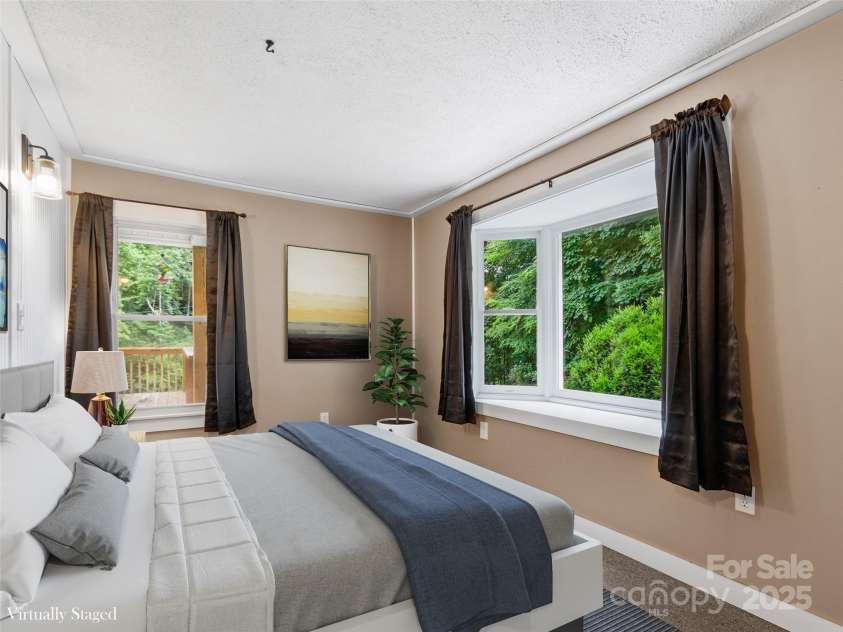 12982 US HWY 19W None, Burnsville, NC 28714.  MLS# CAR4234088, YatesRealty ID 16876. 2nd bedroom