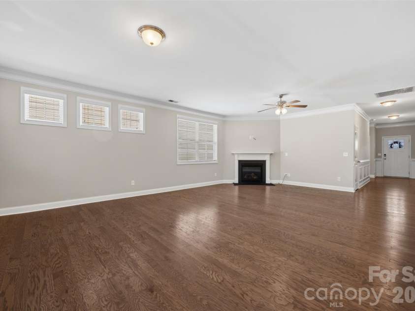 269 Robinwood Lane, Clover, SC 29710.  MLS# CAR4370737, YatesRealty ID 16879. 