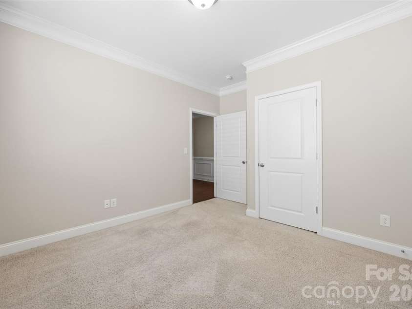 269 Robinwood Lane, Clover, SC 29710.  MLS# CAR4370737, YatesRealty ID 16879. 