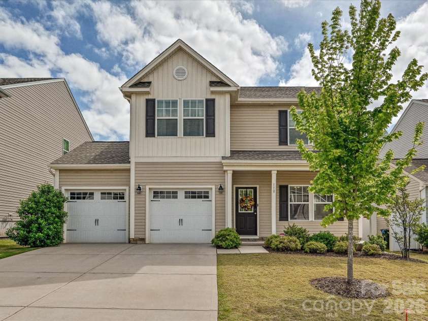 118 Fairfield Drive, Troutman, NC 28166.  MLS# CAR4373399, YatesRealty ID 16880. 