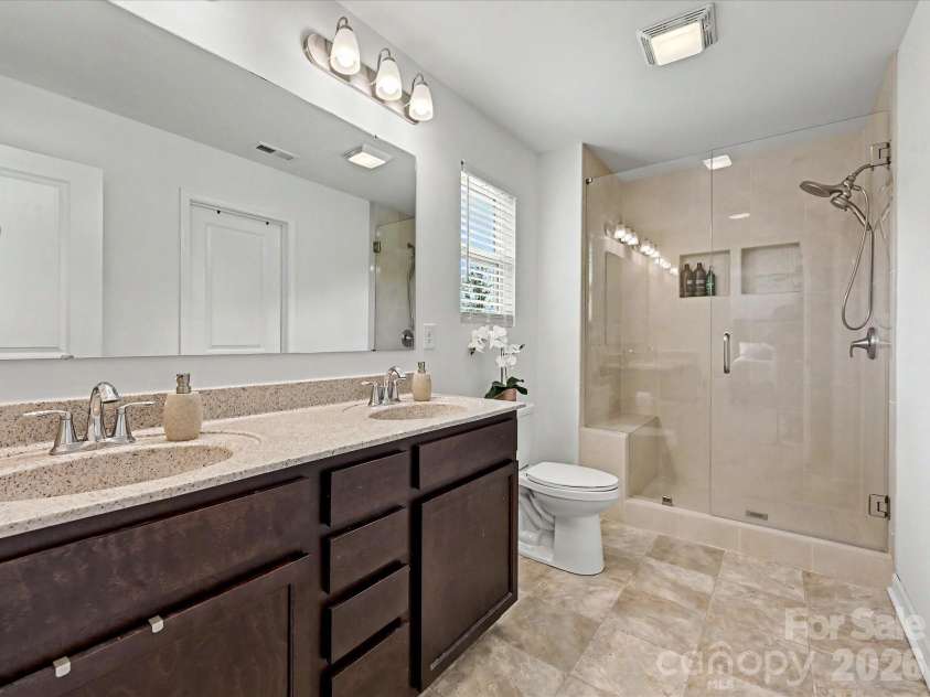 118 Fairfield Drive, Troutman, NC 28166.  MLS# CAR4373399, YatesRealty ID 16880. 