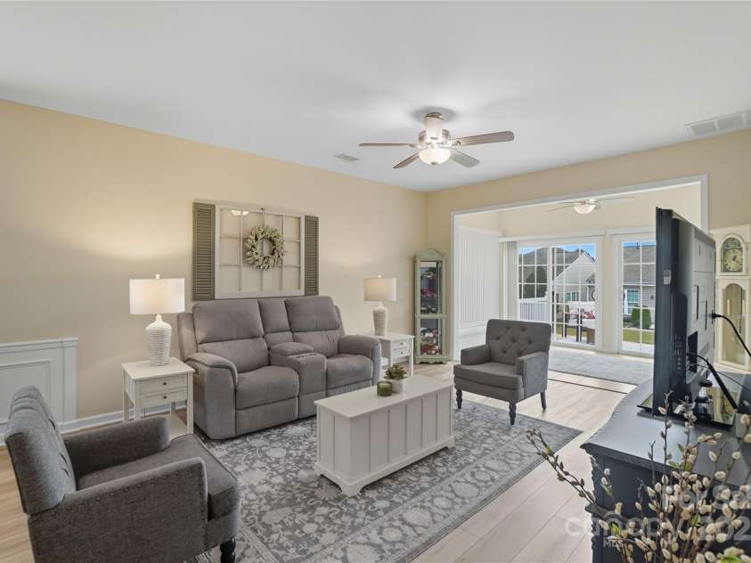 17436 Hawks View Drive, Indian Land, SC 29707.  MLS# CAR4309936, YatesRealty ID 16883. Living Room