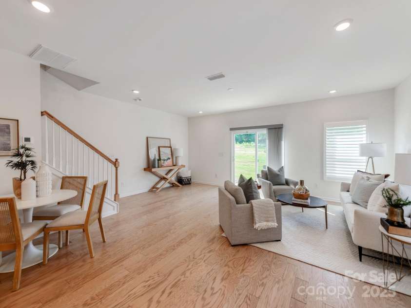 222 Harpers Run Lane, Matthews, NC 28104.  MLS# CAR4287195, YatesRealty ID 16883. 