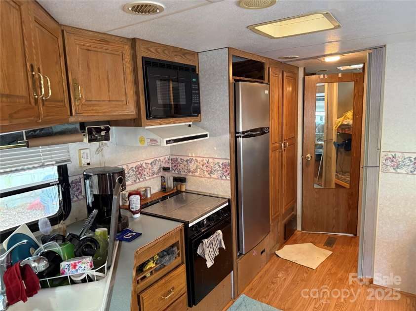 103 Powder Horn Trail, Mount Gilead, NC 27306.  MLS# CAR4266296, YatesRealty ID 16884. 