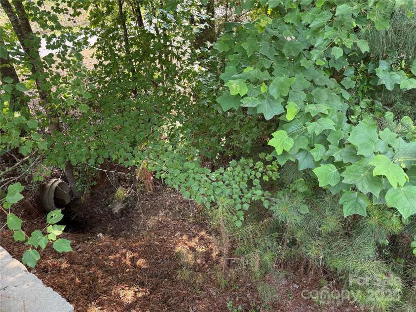 103 Powder Horn Trail, Mount Gilead, NC 27306.  MLS# CAR4266296, YatesRealty ID 16884. 