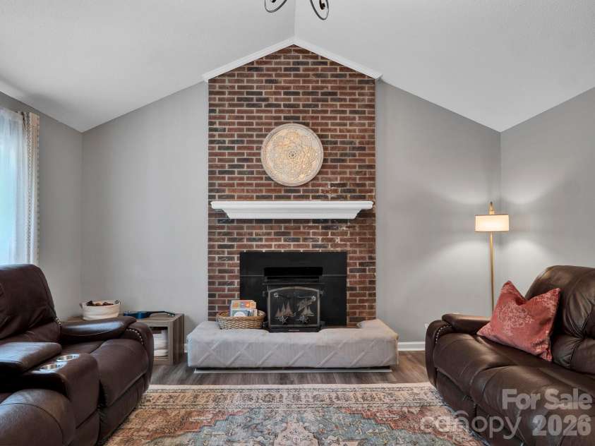 111 Louisbourg Court, Gastonia, NC 28056.  MLS# CAR4372369, YatesRealty ID 16885. 