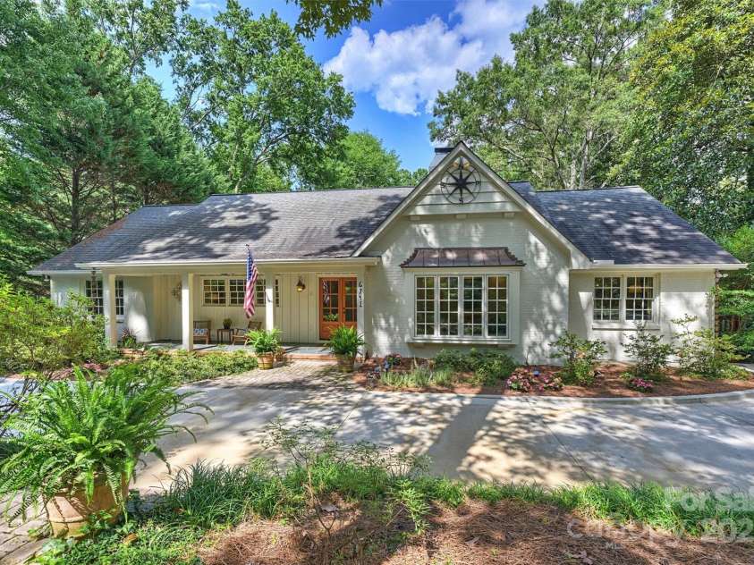 6741 Folger Drive, Charlotte, NC 28270.  MLS# CAR4266139, YatesRealty ID 16886. 
