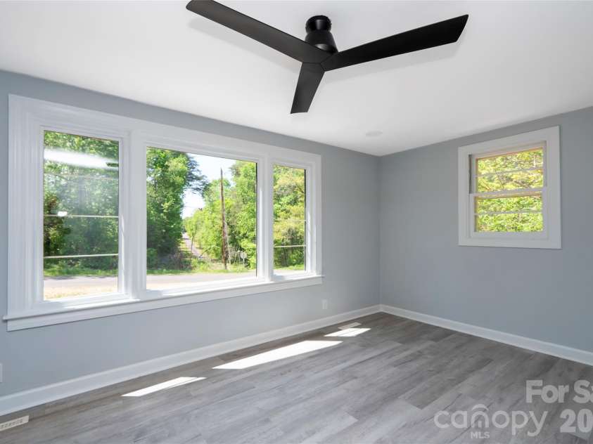 435 Mahaffey Drive, Salisbury, NC 28146.  MLS# CAR4370943, YatesRealty ID 16888. 