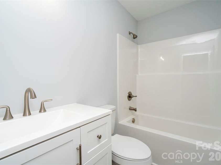 435 Mahaffey Drive, Salisbury, NC 28146.  MLS# CAR4370943, YatesRealty ID 16888. 