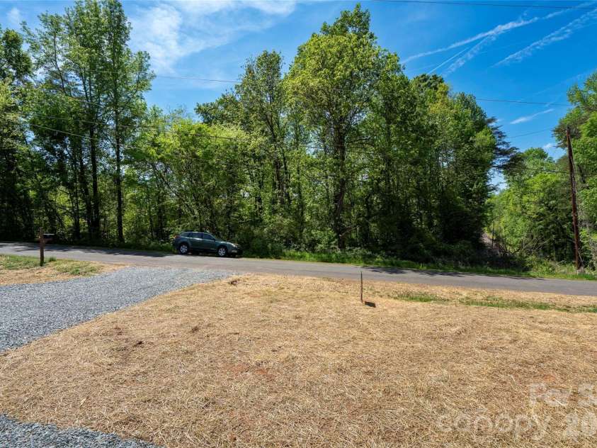 435 Mahaffey Drive, Salisbury, NC 28146.  MLS# CAR4370943, YatesRealty ID 16888. 