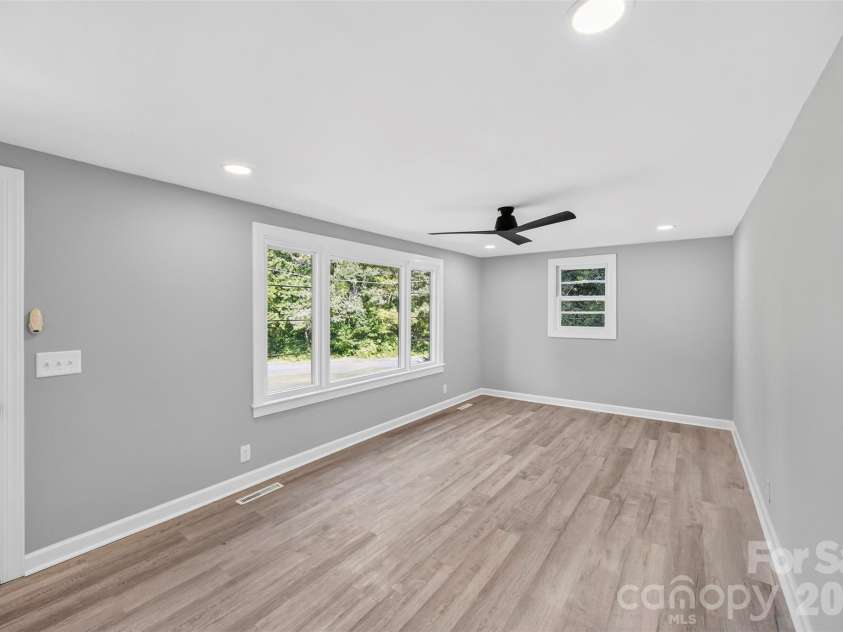 435 Mahaffey Drive, Salisbury, NC 28146.  MLS# CAR4421848, YatesRealty ID 16888. 