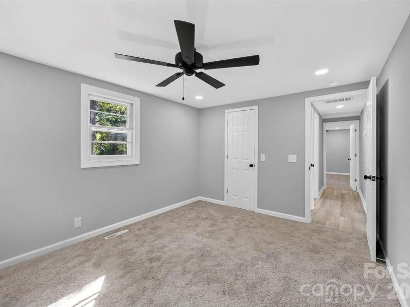 435 Mahaffey Drive, Salisbury, NC 28146.  MLS# CAR4421848, YatesRealty ID 16888. 