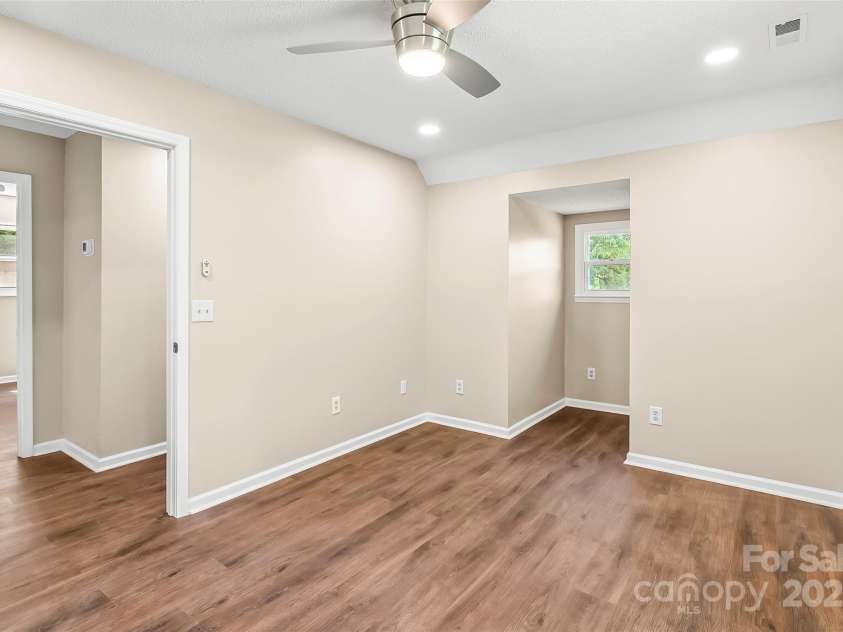 2126 Kincaid Hill Road, Lenoir, NC 28645.  MLS# CAR4266603, YatesRealty ID 16889. 