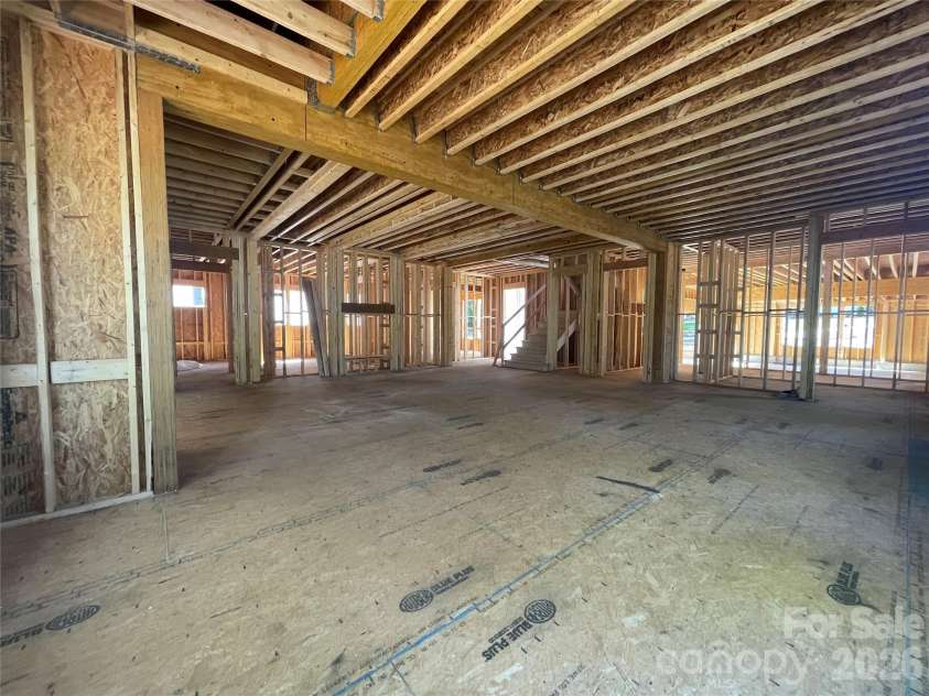 1205 Meadowood Lane, Charlotte, NC 28211.  MLS# CAR4344070, YatesRealty ID 1689. 