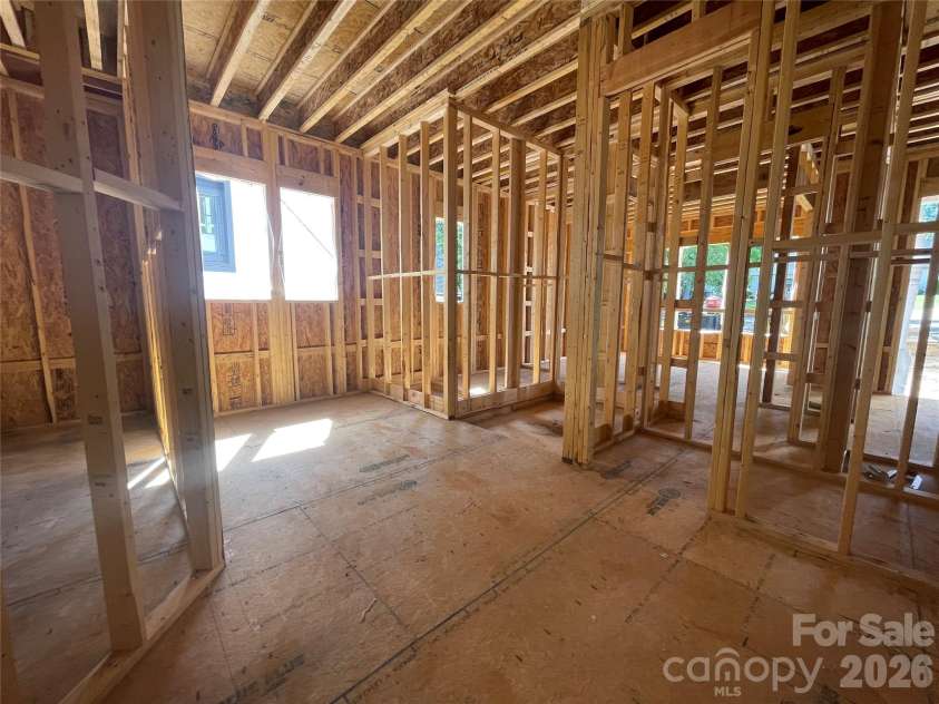 1205 Meadowood Lane, Charlotte, NC 28211.  MLS# CAR4344070, YatesRealty ID 1689. 