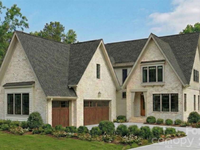 1205 Meadowood Lane, Charlotte, NC 28211.  MLS# CAR4344070, YatesRealty ID 1689. Images are for example purposes only. Finishes and layouts vary per home and are subject to change. Purchase agreements are the sole means of representation for what is included.
