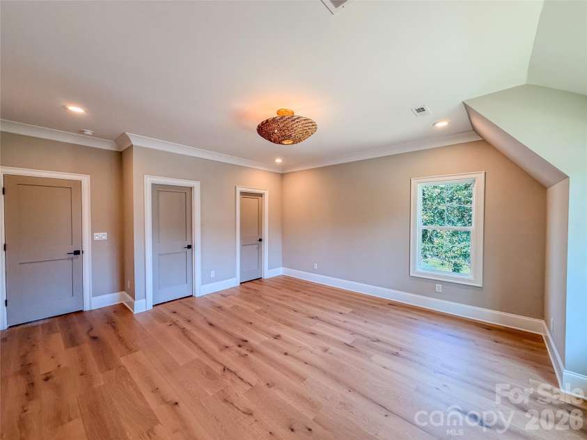 4822 Walker Road, Charlotte, NC 28211.  MLS# CAR4360360, YatesRealty ID 16890. 