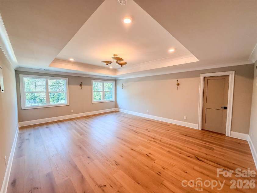 4822 Walker Road, Charlotte, NC 28211.  MLS# CAR4360360, YatesRealty ID 16890. Media Room